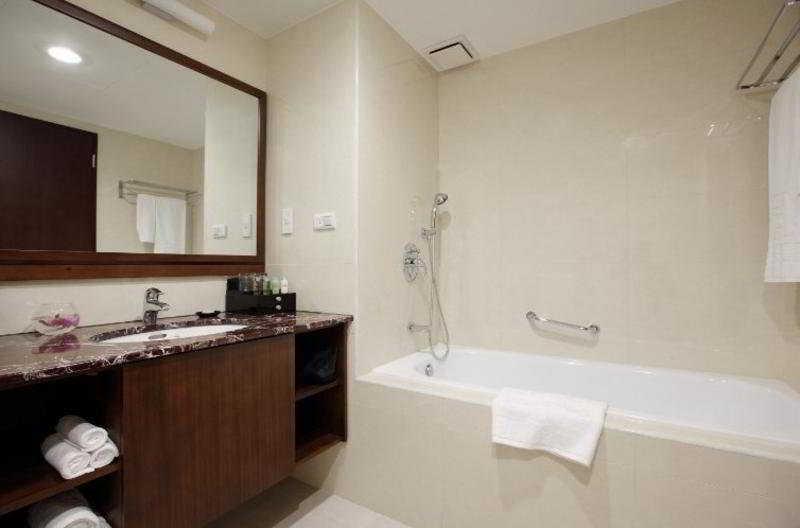Fushin Hotel Taipei Exterior photo